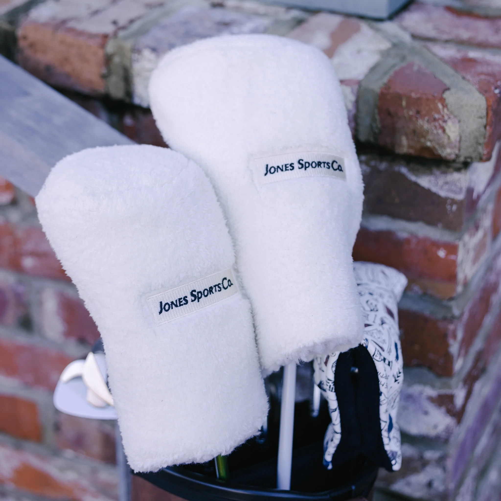 Circa '71 Headcover - White - Image 6