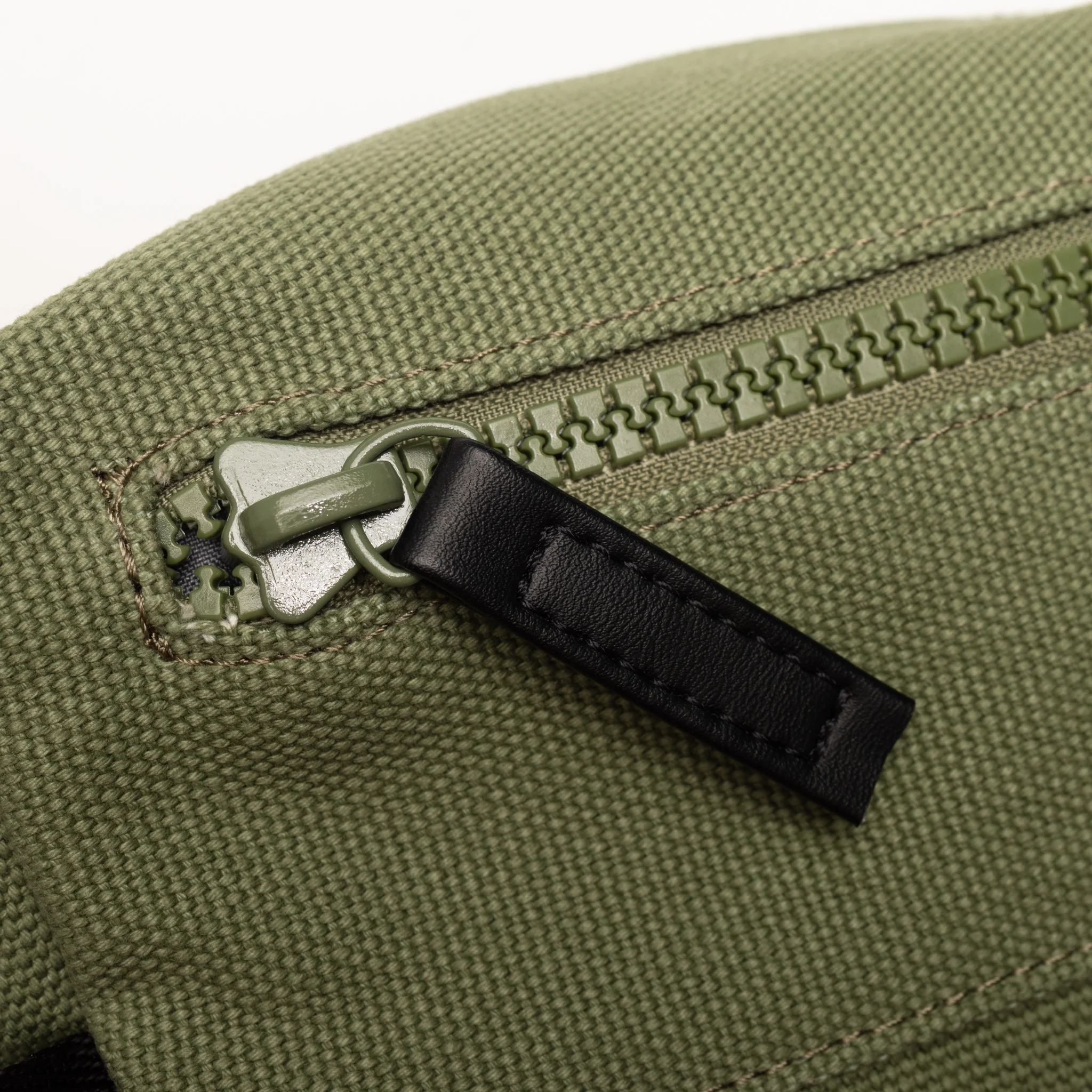 Dopp Kit - Moss - Image 4