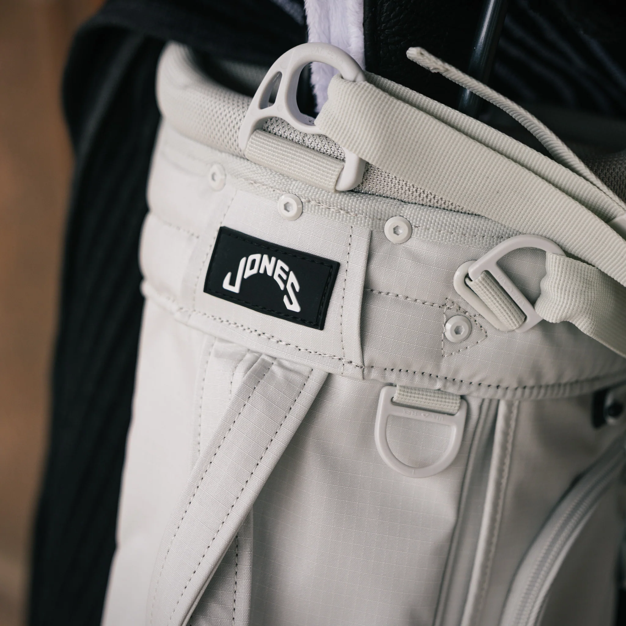 SMU Rover Stand Bag - Bone - Image 10